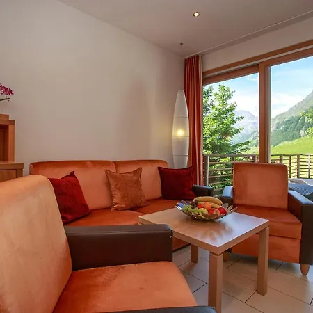 Apart Lischana Apartment