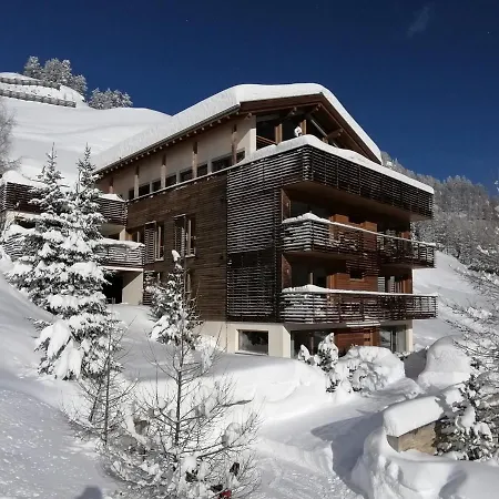 Apartmán Lischana *