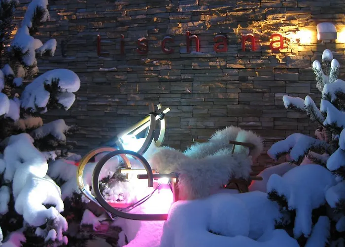 Apartment Lischana *